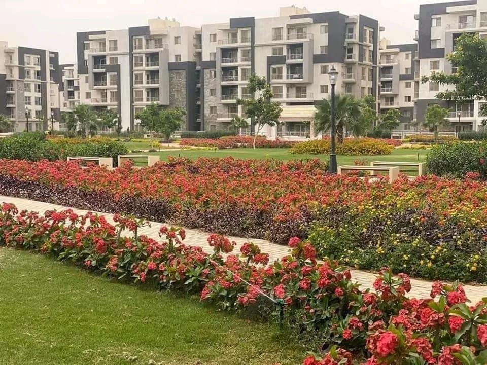 شقه مفروشه فاخره بالقاهره الجديده Apartment New Cairo Bagian luar foto